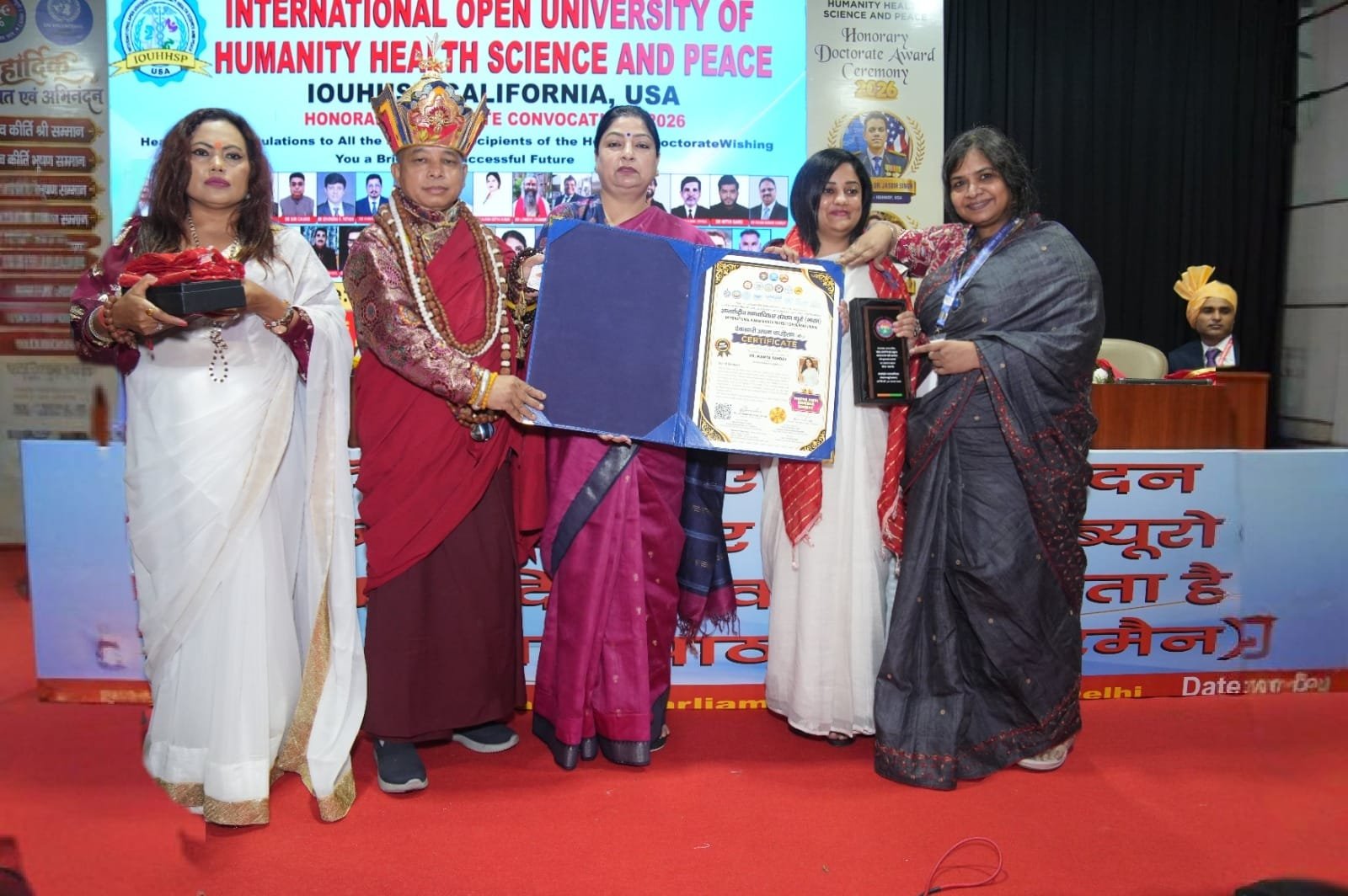 Dr. Mamta Sahdev, Advocate, was honored with the “Vishwa Kirti Shri Samman” for her outstanding contribution to human rights, social service, and the legal field